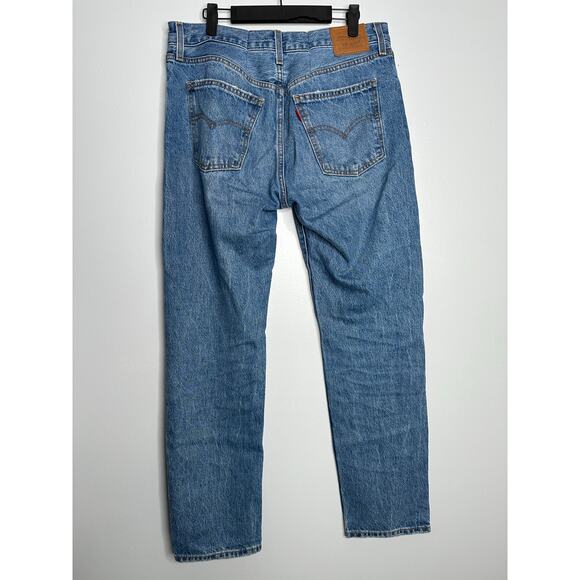 Levi's Women's Medium Wash Middy Straight Single "R" Jeans *ALTERED* Size 31‎ - Picture 2 of 10